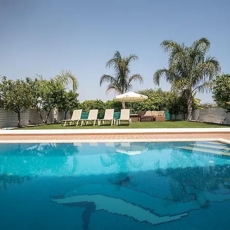 Vila Palm Village Villas *