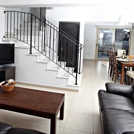 Villa Palm Village Villas Protaras